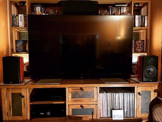 Verus V5B Bookshelf Speakers | Pair