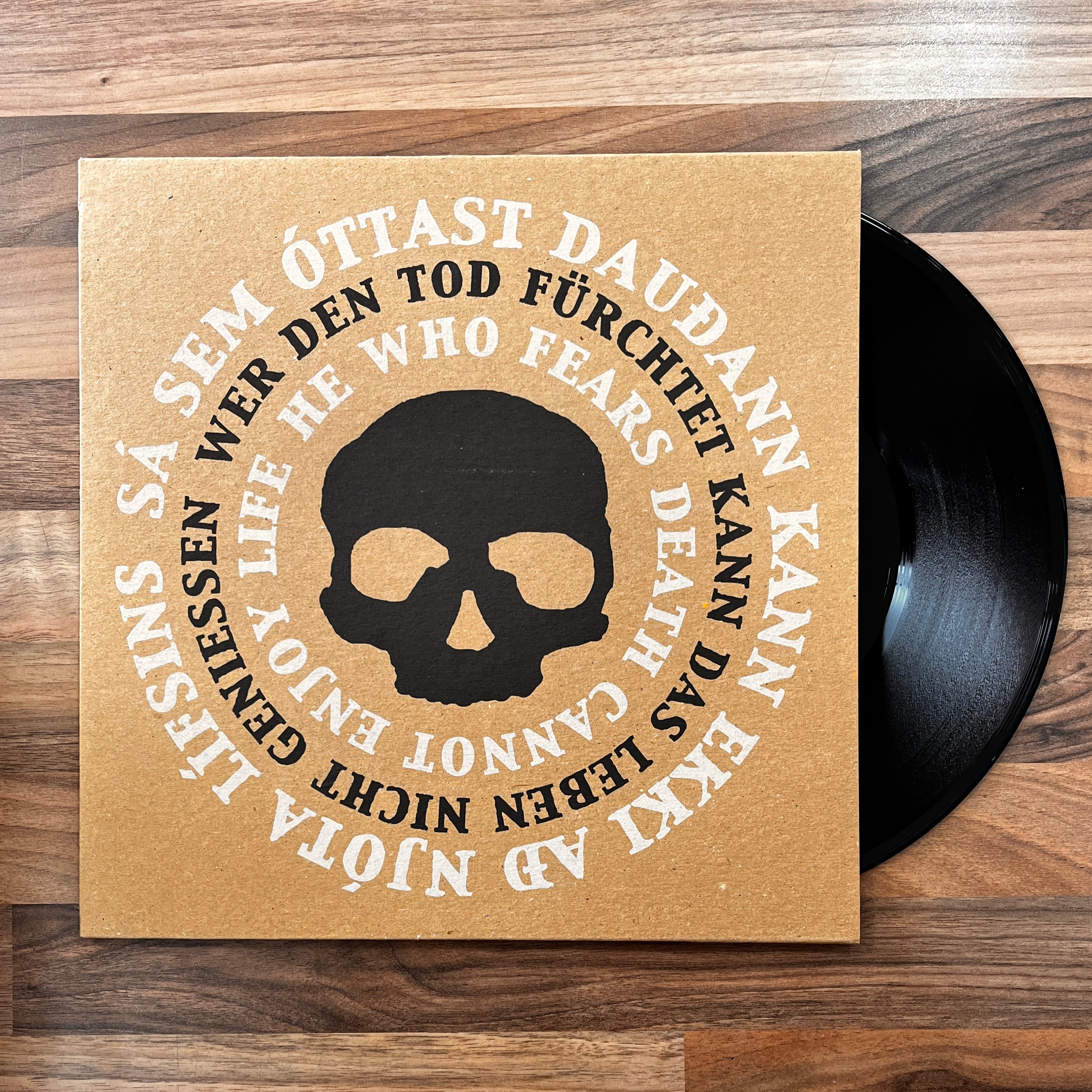 Dead Skeletons - Dead Mantra